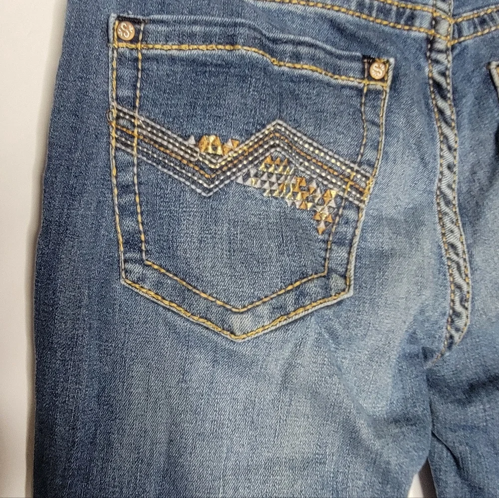 Shyanne Bootcut Jeans Size 28 Embellished Pocket Stretch Denim